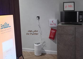 شقة بصالة أنيقة وغرفة نوم 
