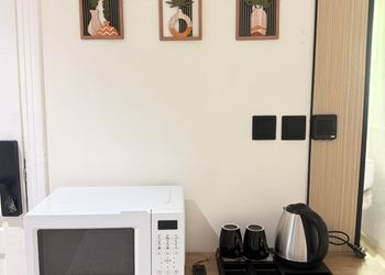استديو بدخول ذاتي وسرير مريح