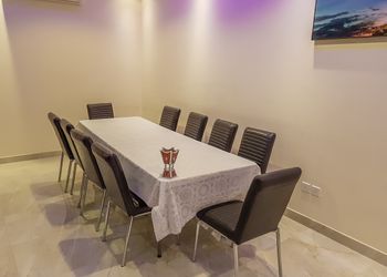 شاليه بمسطح اخضر (للعوائل)