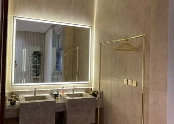 استراحة بمسطح اخضر ومجالس