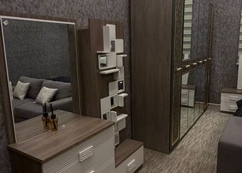 استديو بسرير ماستر وجلسة جانبية