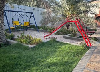 استراحة بمجلس واسع وجلسة خارجية