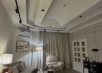 استديو بدخول ذاتي وسرير مريح 