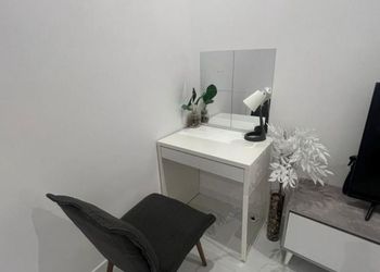 استديو بسرير ماستر 