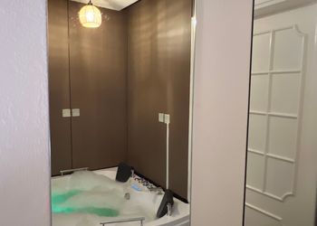 استديو مودرن مع جاكوزي