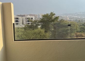 شقة بغرفتين نوم ودخول ذاتي 