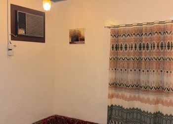 استراحة بمجلس وغرفة نوم 