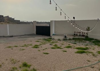 استراحة بجلسة خارجية ومجلس