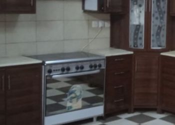 شقة بغرفتين نوم وصالة
