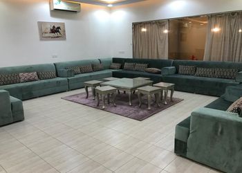 شاليه بألعاب مائية وصالة جلوس