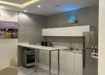 شالية بمجالس ومسبح العاب مائية 