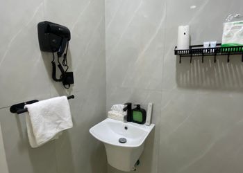 استديو بسرير ماستر وجلسة جانبية 