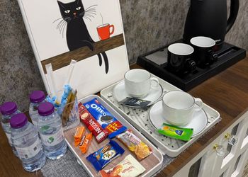 استديو بسرير ماستر وجلسة جانبية