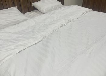 شقة انيقة بغرفة نوم ودخول ذاتي