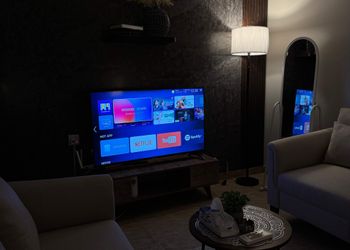 شقة بجلسة خارجية وجاكوزي 