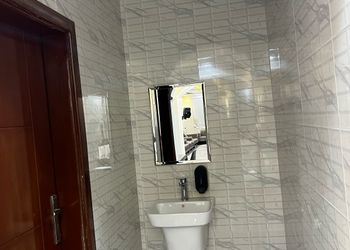 شاليه بمجلس وجلسة خارجية 