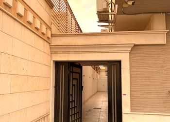 استديو بسرير ماستر