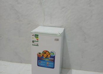 شقة بصالة وغرفتين نوم