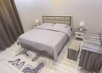 شاليه بمسبح خارجي وألعاب مائية