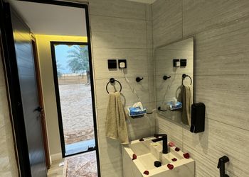 مزرعة بمناظر خلابة وجلسات خارجية 