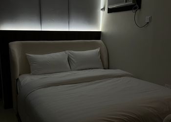 استديو مودرن بدخول ذاتي
