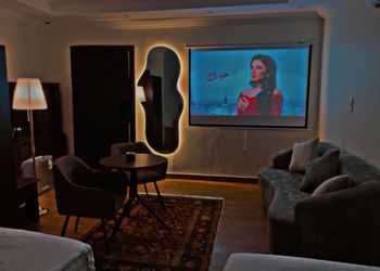 استديو مودرن بسريرين فردية