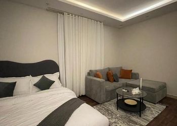 استديو بسرير ماستر ودخول ذاتي  