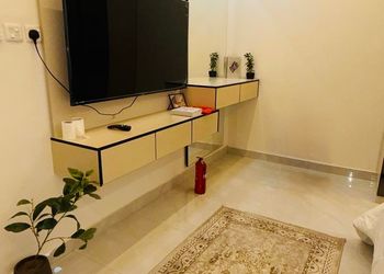 استديو بسرير ماستر وأثاث مريح 