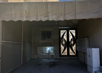 استديو بسرير ماستر وأثاث مريح 