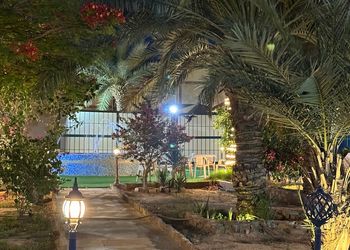 استراحة بملحق خارجي ومسبح