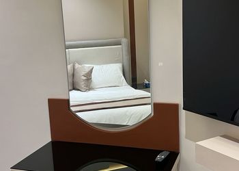 استديو بأثاث مريح وبسيط 