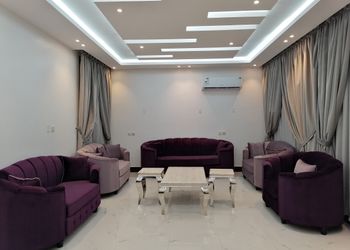 شاليه انيق بجلسة خارجيه ومسبح