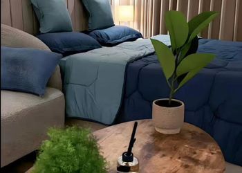 استديو بسرير ماستر وجلسة جانبية