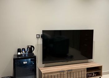 استديو هادئ بدخول ذاتي 
