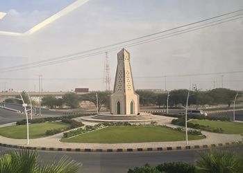 شقة بغرفتين نوم وصالة