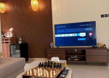 شقة بصالة انيقة دخول ذاتي 