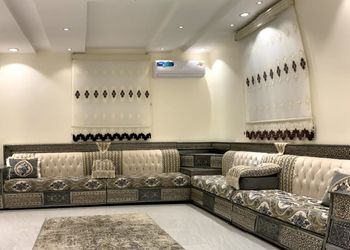 شاليه باطلالة على مسبح داخلي 