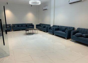 شالية بمجلس مطل على المسبح 
