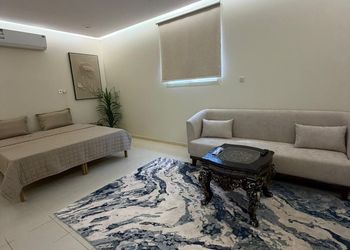 استديو بسرير ماستر ودخول ذاتي