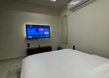 استديو هادئ بسرير ماستر 
