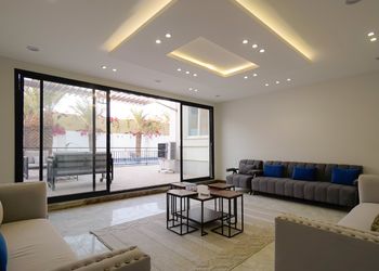 استراحه بمسبح كبير 
