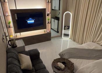 استديو هادئ بسرير ماستر