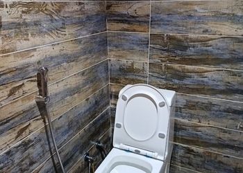 شقة بصالة وغرفة نوم باجواء ممتعة