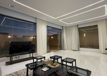 شاليه بغرفة نوم و صاله انيقة