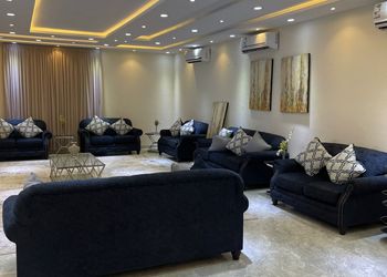 استراحة بمسطح اخضر ومجالس