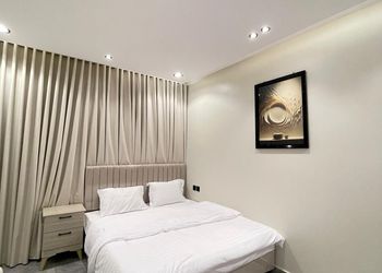 استديو بسرير ماستر ودخول ذاتي