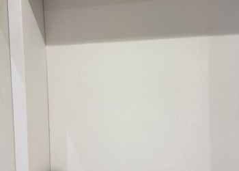 استديو بسرير ماستر وجلسة جانبية 