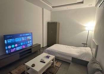 استديو بسرير مفرد ودخول ذاتي 
