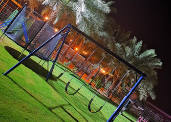 استراحة بمجلس وبيت شعر ومسبح 