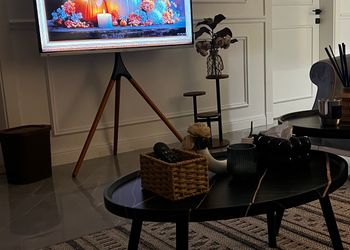 شقة بغرفة معيشة وغرفة نوم 